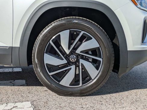 New 2026 Volkswagen Atlas SEL AWD/4WD image 11