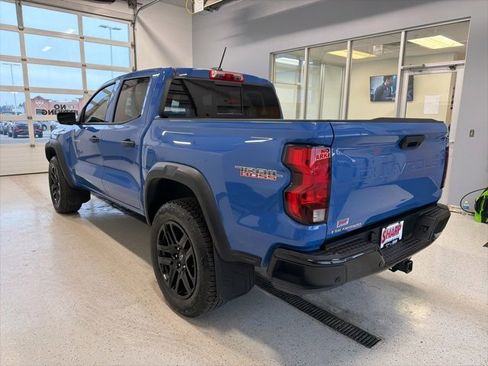 Used 2025 Chevrolet Colorado Trail Boss image 6