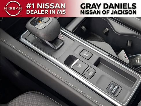 New 2026 Nissan Pathfinder SV image 16