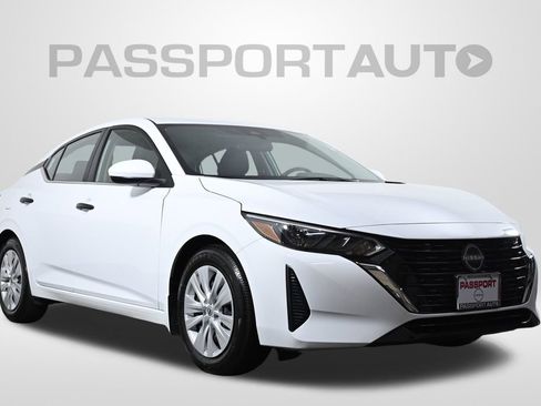 Certified 2025 Nissan Sentra S image 4