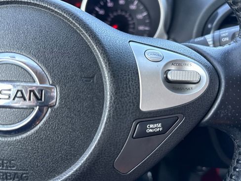 Used 2013 Nissan Juke SV image 16