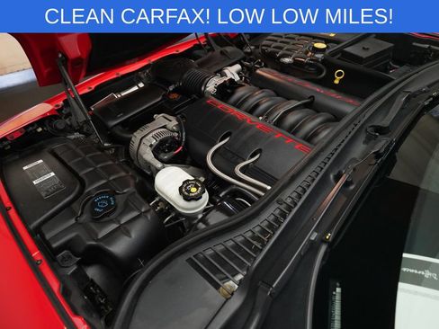 Used 1997 Chevrolet Corvette Coupe RWD image 3