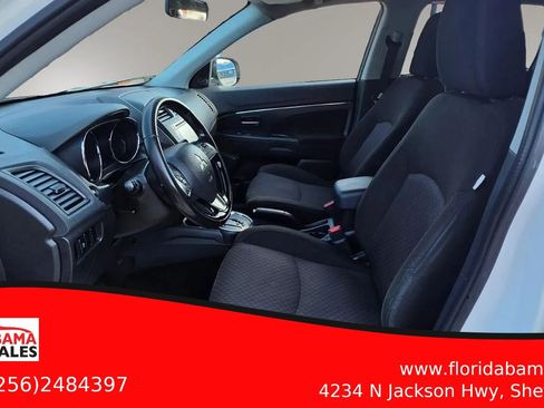 Used 2017 Mitsubishi Outlander Sport SE FWD image 13
