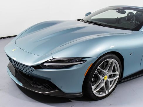Certified 2024 Ferrari Roma Spider RWD image 29