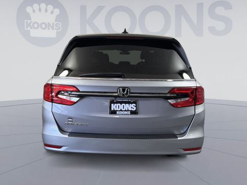 Used 2023 Honda Odyssey EX-L image 5