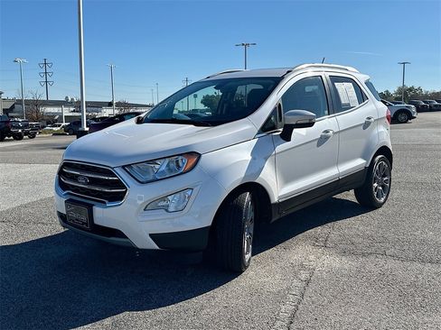 Certified 2021 Ford EcoSport Titanium image 2