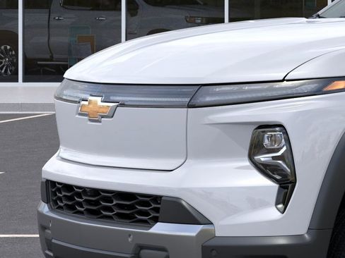 New 2026 Chevrolet Silverado EV LT image 38