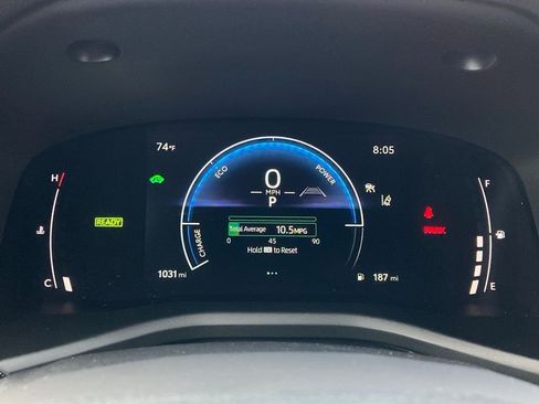Used 2026 Toyota Camry SE w/ Multimedia Upgrade Package FWD image 15