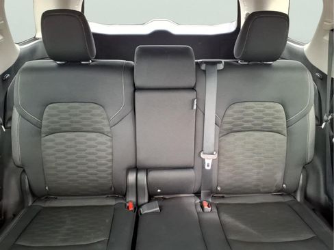 Used 2024 Nissan Pathfinder SV AWD/4WD image 21