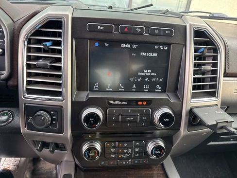 Used 2017 Ford F250 Platinum w/ Platinum Ultimate Package image 5