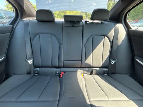 Used 2021 BMW 330i xDrive Sedan w/ Premium Package AWD/4WD image 22