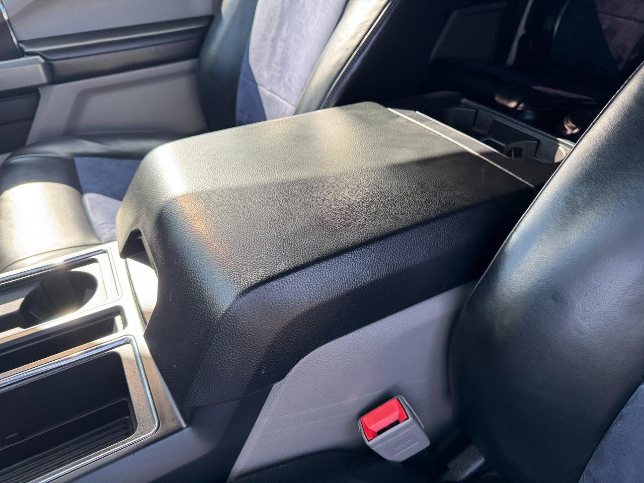 Used 2018 Ford F150 XLT AWD/4WD image 35