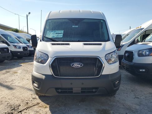 New 2026 Ford Transit 250 148 Medium Roof w/ Load Area Protection Package image 3