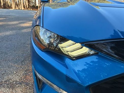 Used 2019 Ford Mustang Premium w/ Ford Safe & Smart Package image 9