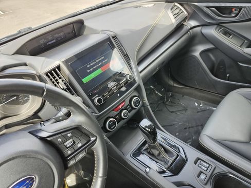 Used 2021 Subaru Crosstrek 2.5i Sport w/ Moonroof Package image 31