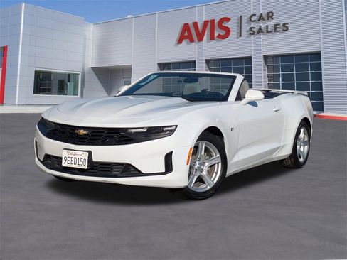 Used 2023 Chevrolet Camaro LT image 1