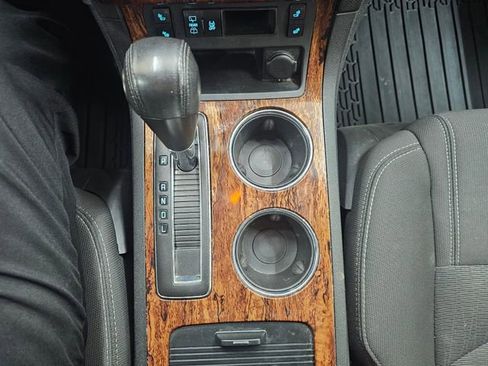 Used 2013 Chevrolet Traverse LT w/ All-Star Edition FWD image 21