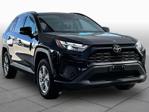 Used 2023 Toyota RAV4 XLE w/ Convenience Package AWD/4WD image 3