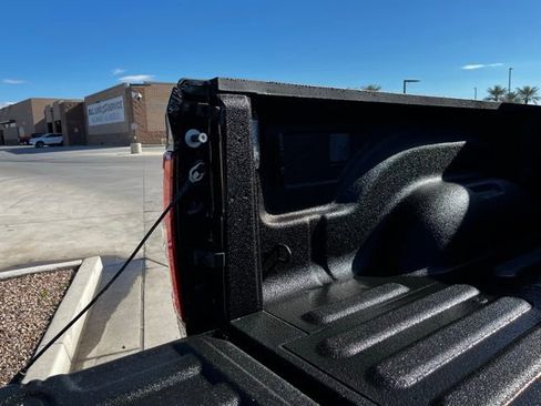 Used 2024 RAM 2500 Big Horn w/ Bed Utility Group image 10