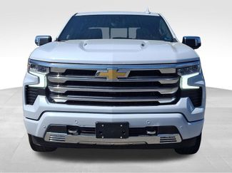 New 2026 Chevrolet Silverado 1500 High Country w/ High Country Premium Package AWD/4WD video 2