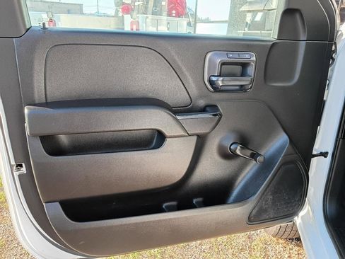 Used 2018 Chevrolet Silverado 3500 W/T image 8