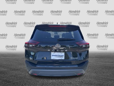 Used 2023 Nissan Rogue SV AWD/4WD image 9