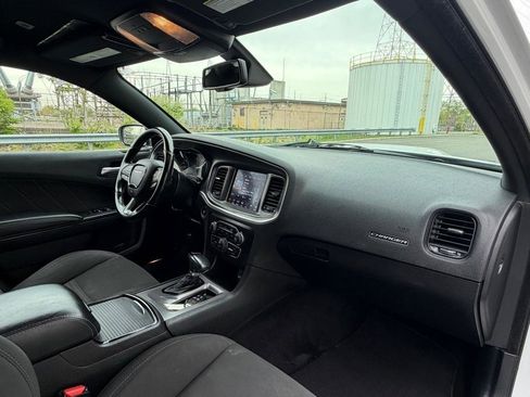 Used 2019 Dodge Charger GT w/ Driver Confidence Group RWD image 17