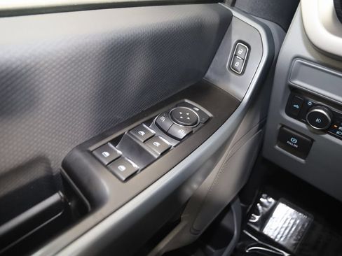 Used 2022 Ford F150 XLT w/ XTR Package image 24