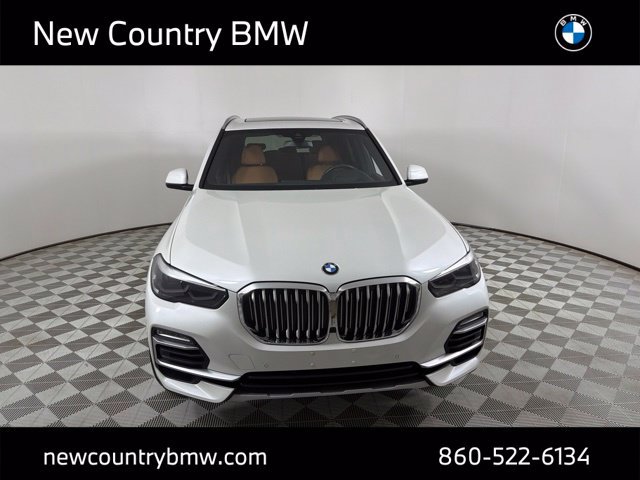 Used 2021 BMW X5 xDrive40i w/ Premium Package AWD/4WD image 2
