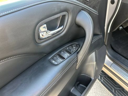 Used 2022 INFINITI QX80 Luxe w/ Cargo Package RWD image 19
