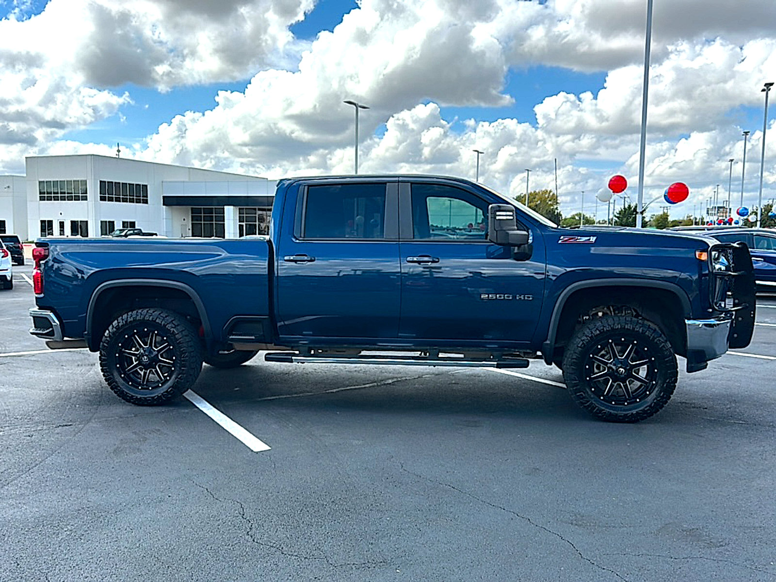 Used 2020 Chevrolet Silverado 2500 LT w/ All Star Edition AWD/4WD image 9