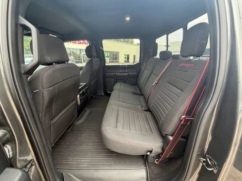 Used 2019 Ford F150 XLT w/ Equipment Group 302A Luxury AWD/4WD image 9