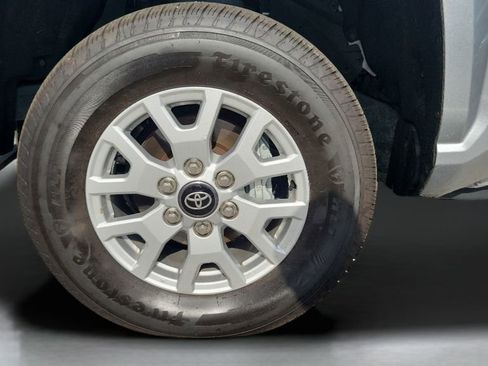 Certified 2025 Toyota Tacoma SR5 AWD/4WD image 3