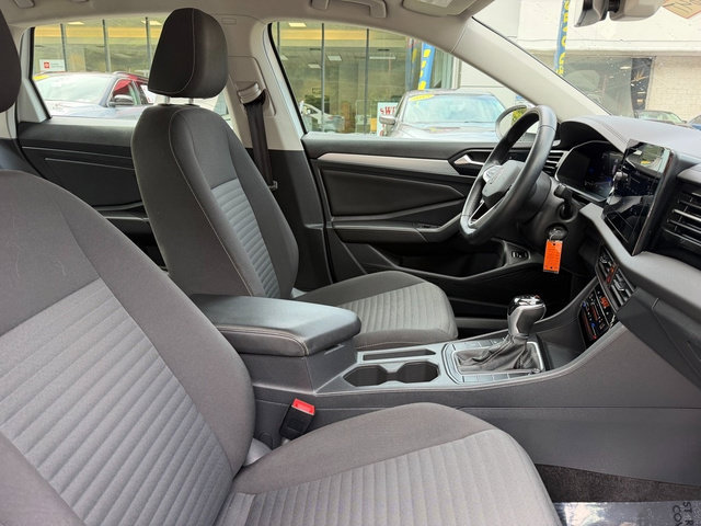 Used 2025 Volkswagen Jetta S FWD image 3