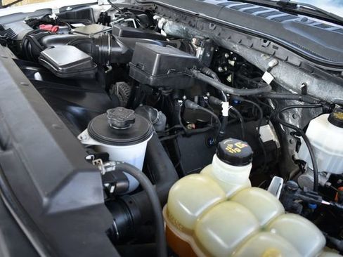 Used 2020 Ford F250 XL w/ STX Appearance Package image 19