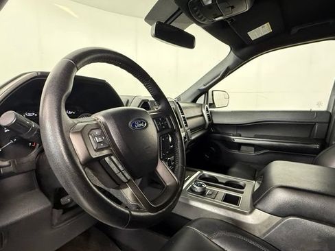 Used 2019 Ford Expedition XLT w/ Equipment Group 201A RWD image 6