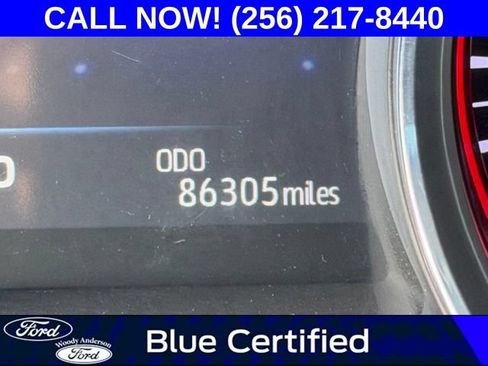 Used 2019 Toyota Camry XSE FWD image 12