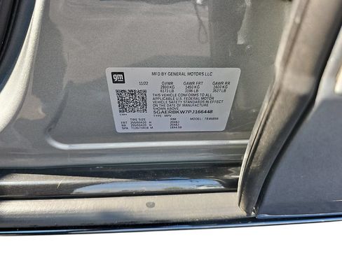 Used 2023 Buick Enclave Essence w/ Experience Buick Package FWD image 33