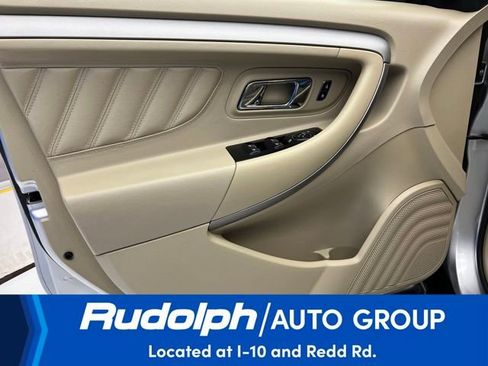 Used 2018 Ford Taurus SE image 10