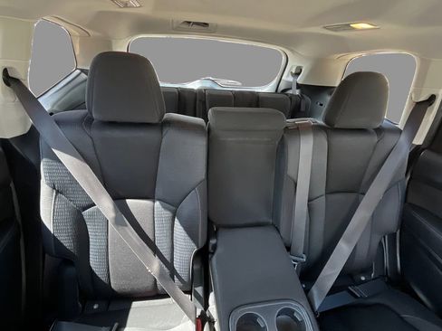Used 2020 Subaru Ascent Premium w/ Convenience Package AWD/4WD image 13