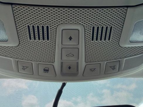 Used 2016 Ford Fusion Titanium FWD image 41