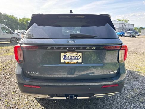 New 2026 Ford Explorer Active w/ Active Comfort Package AWD/4WD image 6