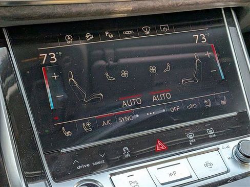 Used 2025 Audi Q7 3.0T Prestige w/ Prestige Package image 12