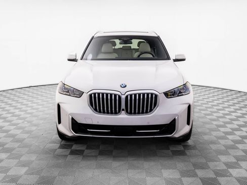 Certified 2024 BMW X5 xDrive40i w/ Premium Package image 8