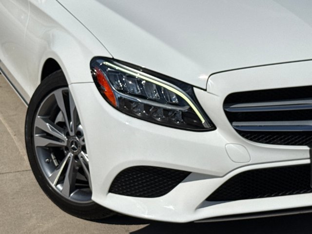 Used 2021 Mercedes-Benz C 300 Sedan image 2