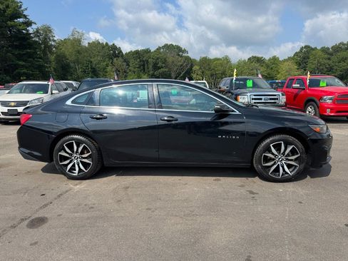 Used 2016 Chevrolet Malibu LT w/ Leather Package FWD image 6