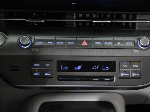 Certified 2026 Hyundai Kona SEL Sport FWD image 22