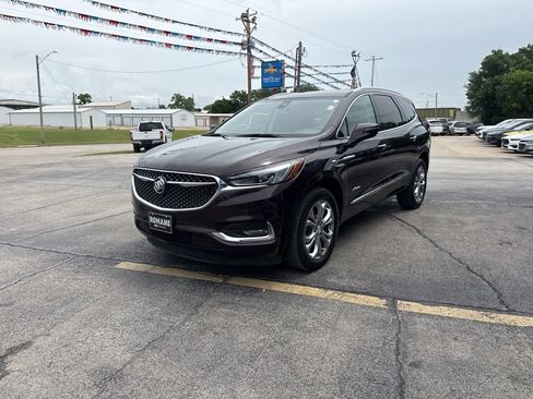 Used 2021 Buick Enclave Avenir w/ Avenir Technology Package AWD/4WD image 9