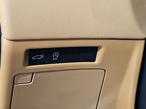 Certified 2024 Lexus LX 600 4WD w/ Luxury Package image 26