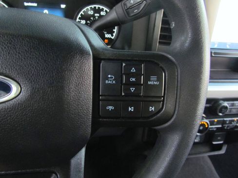 Used 2024 Ford F350 XLT AWD/4WD image 34